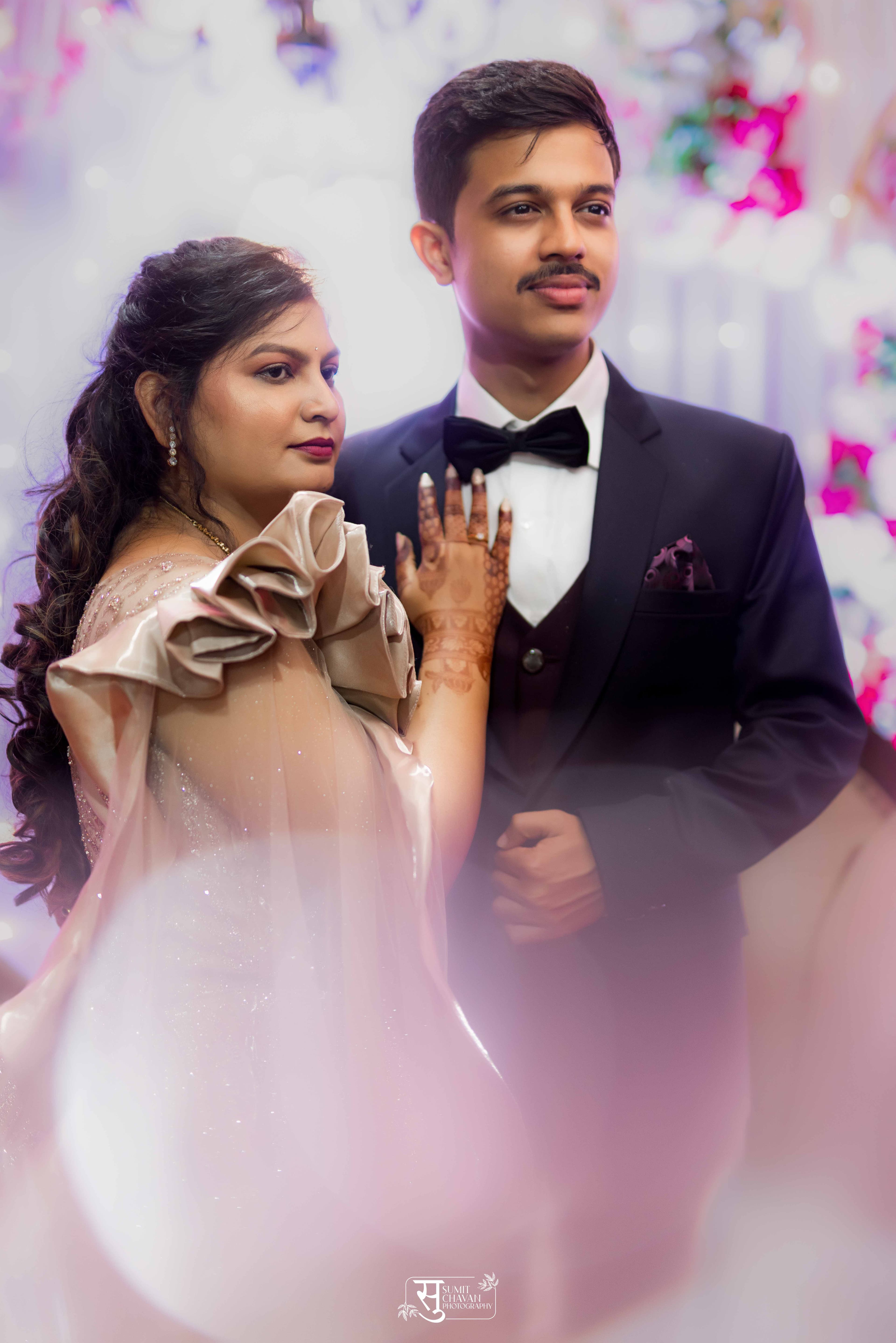 elegant engagement moments engagement photography 4 - engagement portfolio