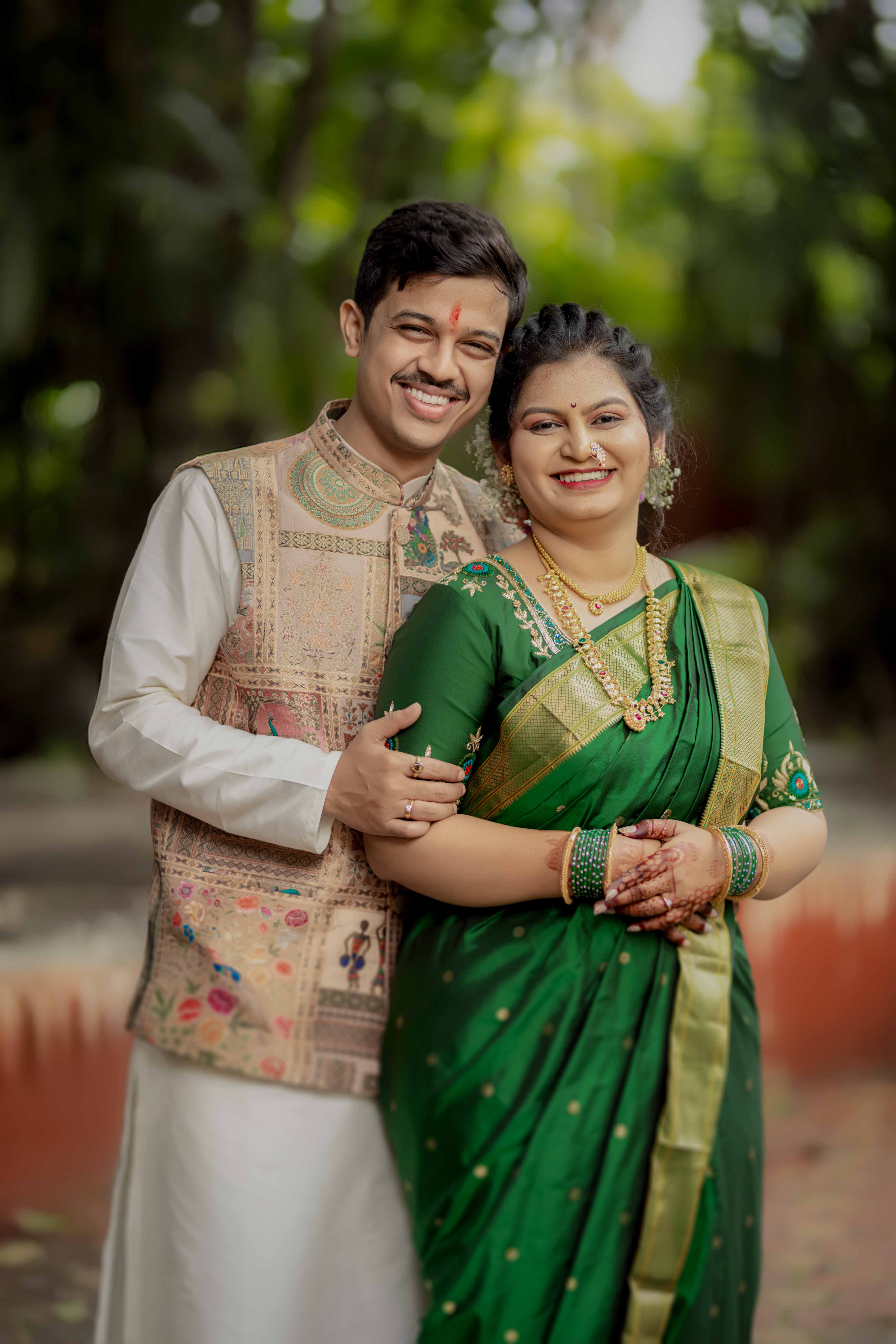 engagement emotional expressions - engagement photography portfolio