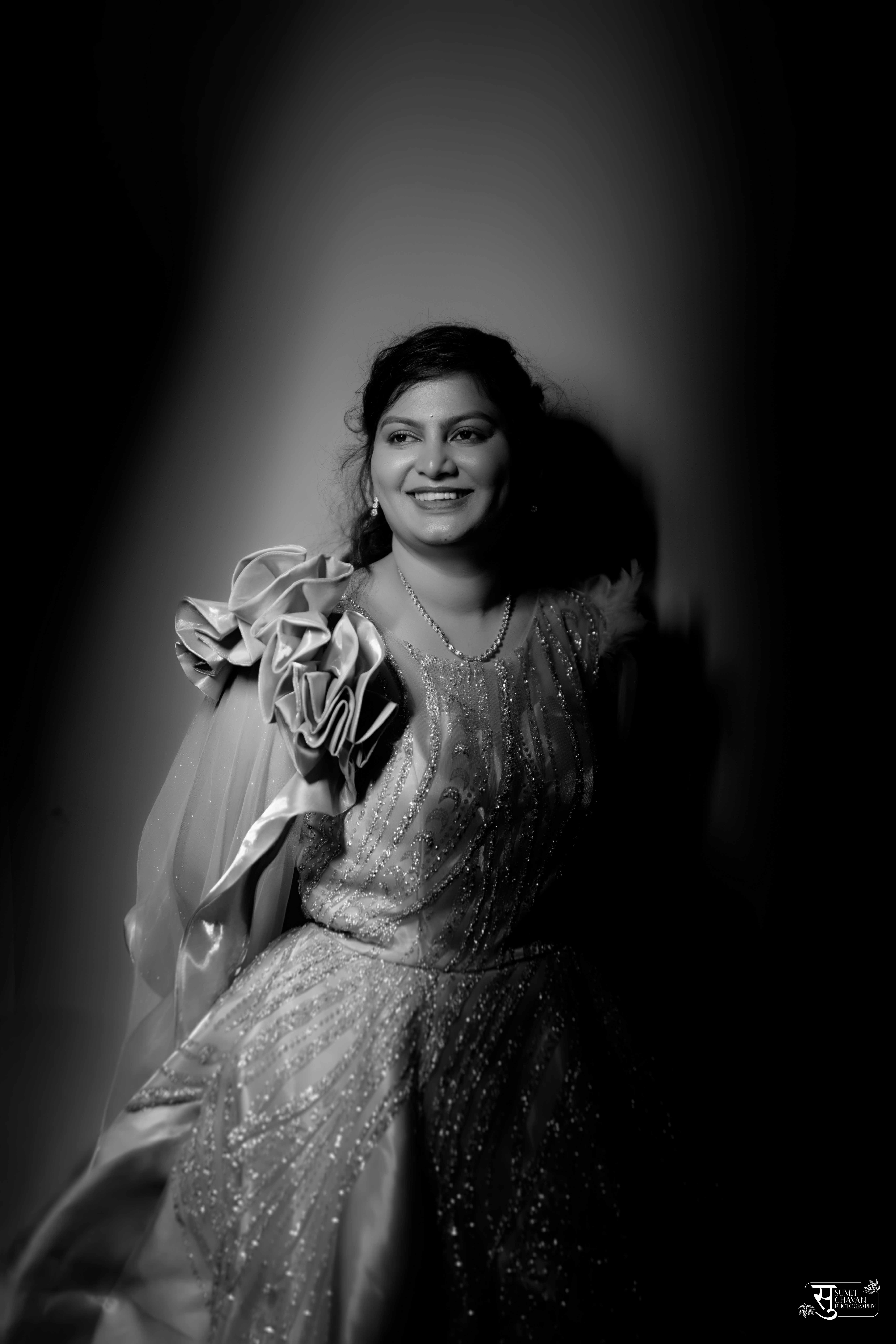 Adwait n Neha engagement photography 15 - Hotel Fern Satara
