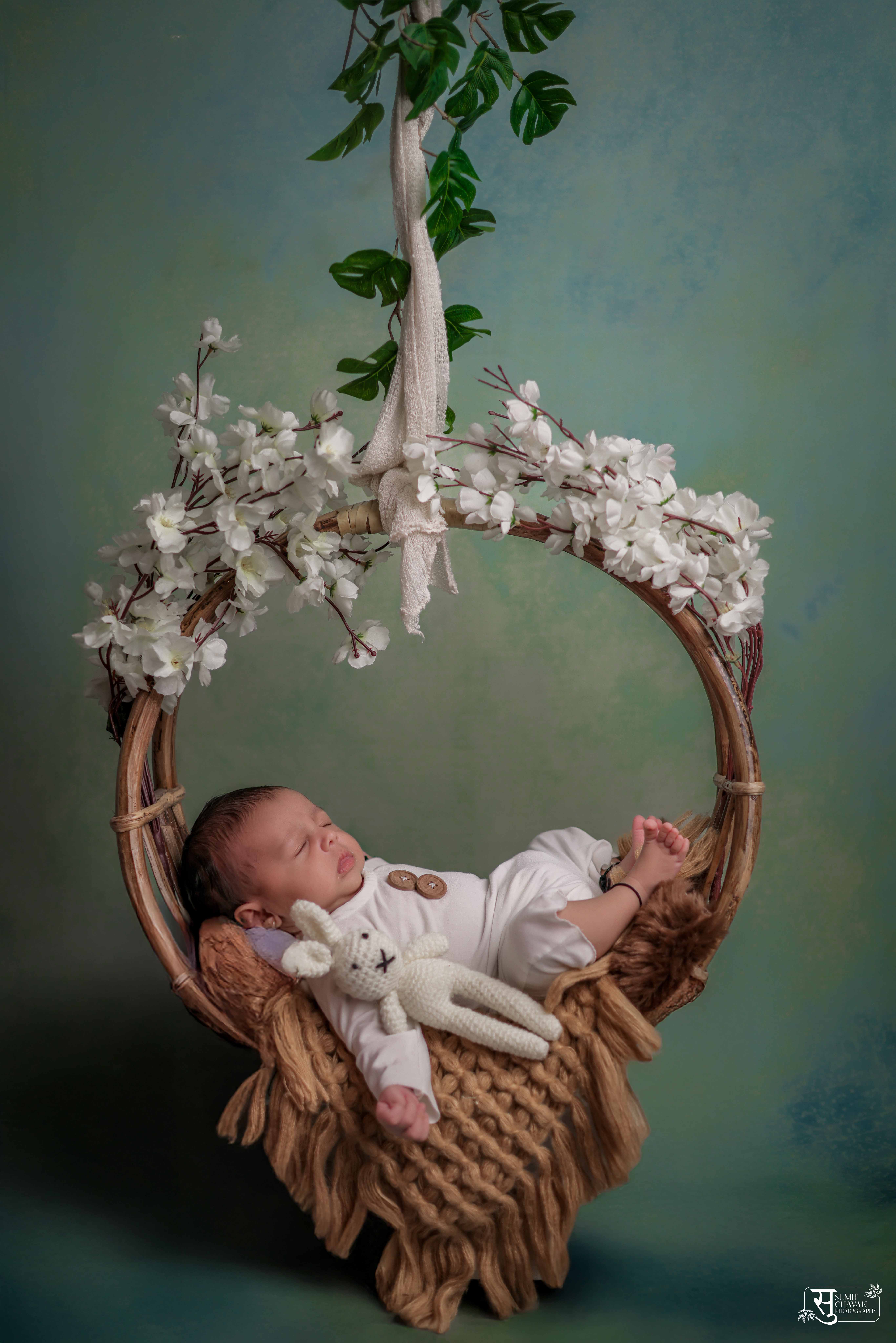 newborn photography - newborn-elegant-styling-274