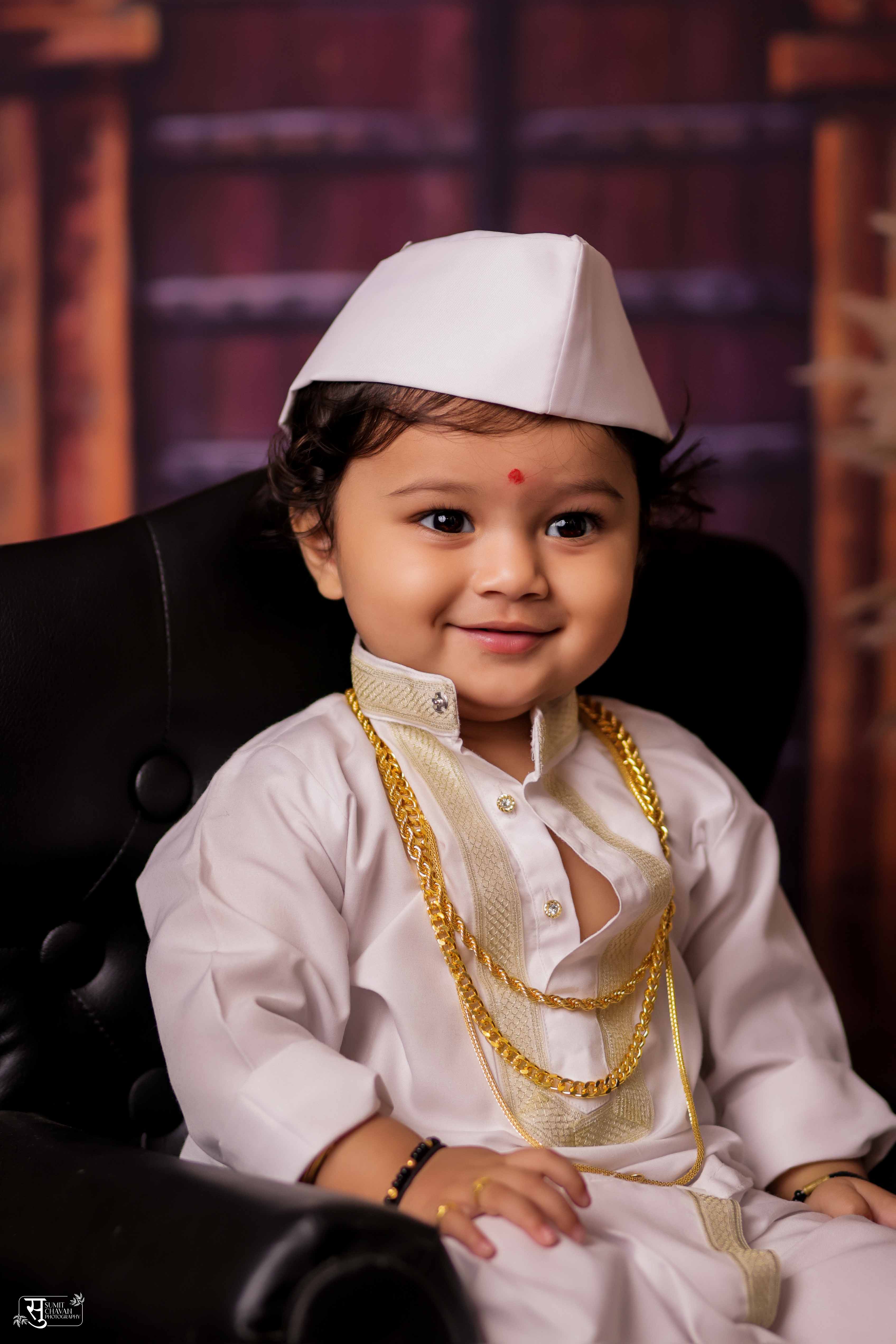 kids photography - newborn-artistic-composition-176