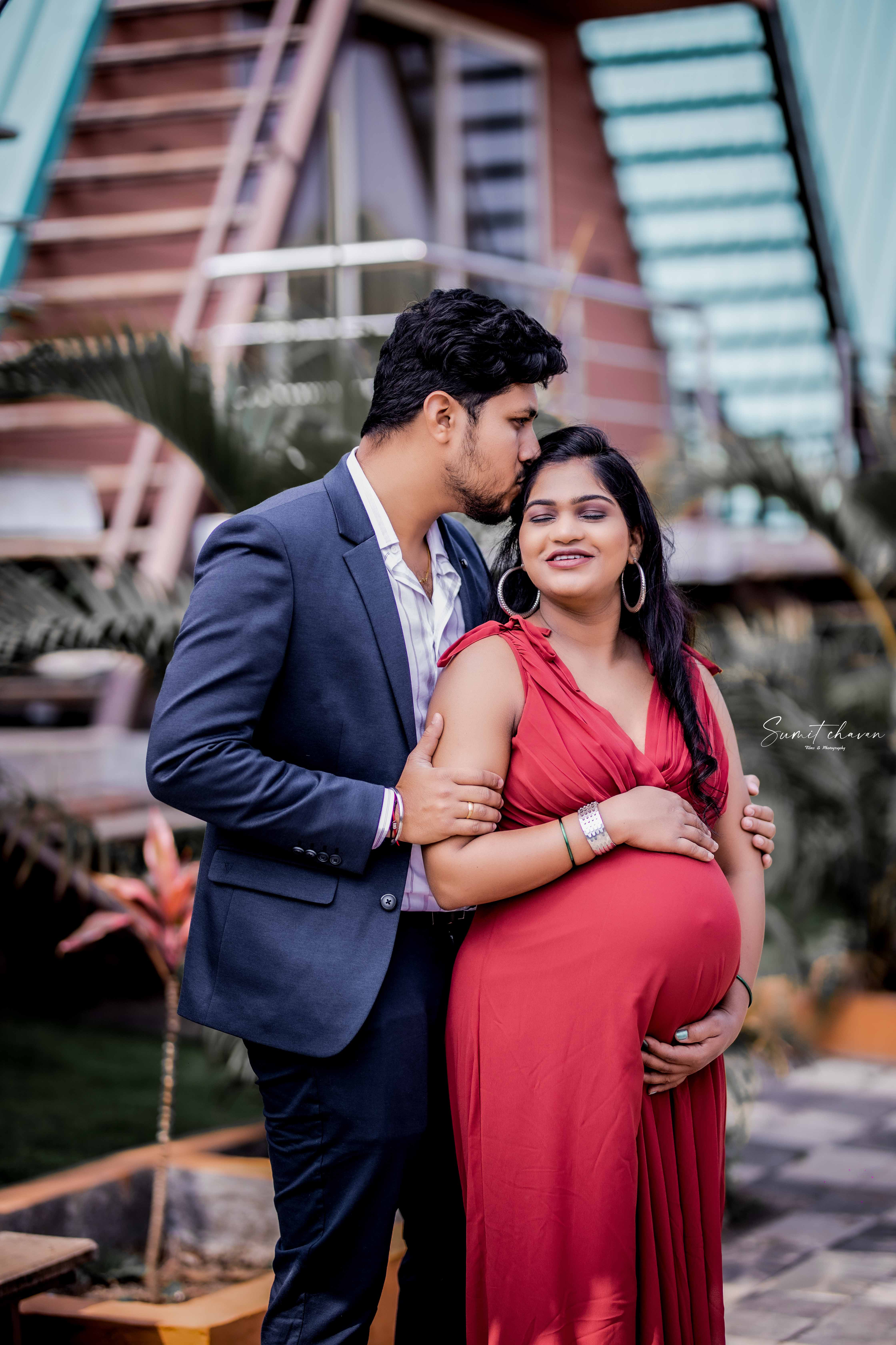 maternity emotional expressions - maternity photography portfolio