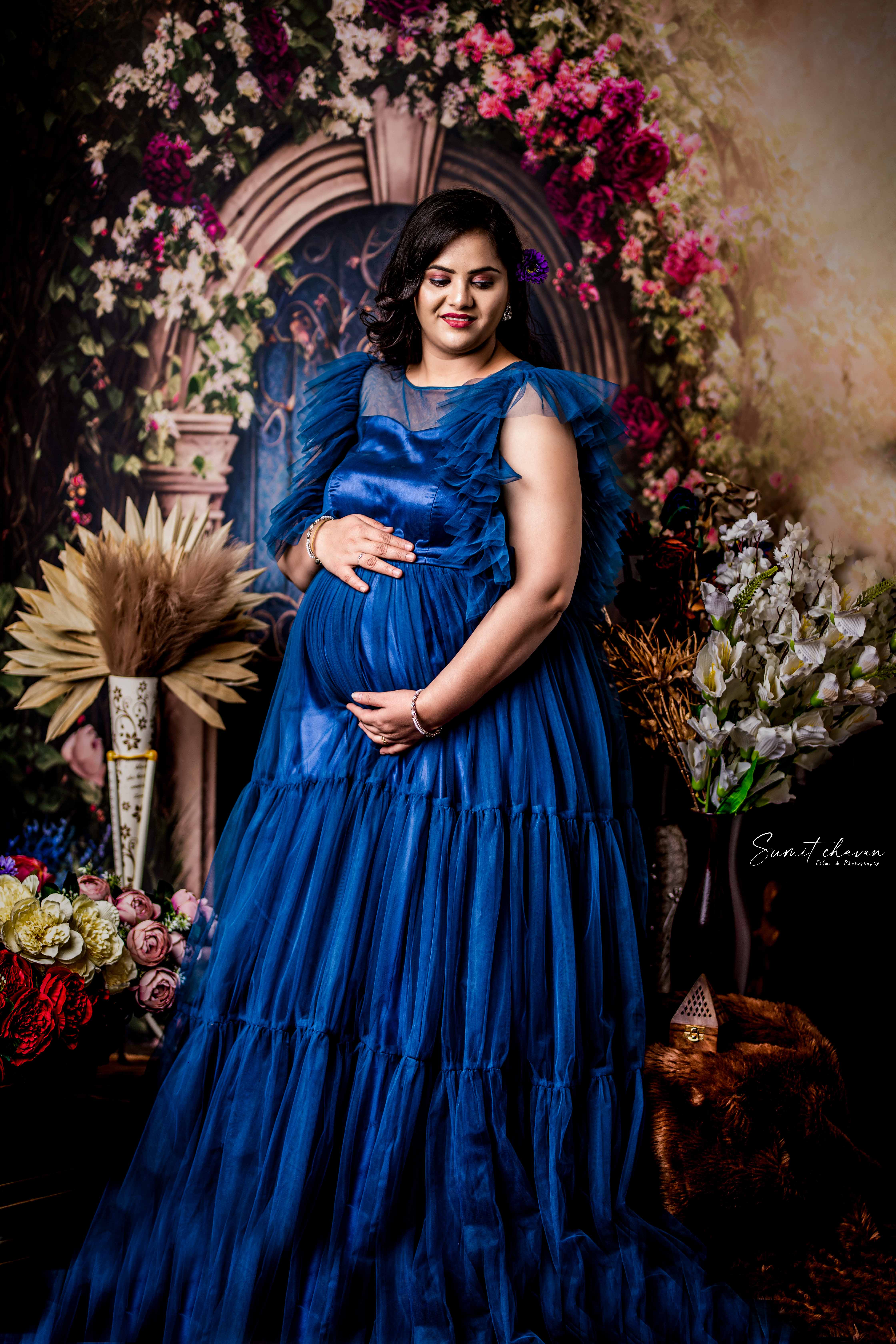 maternity intimate moments - maternity photography portfolio