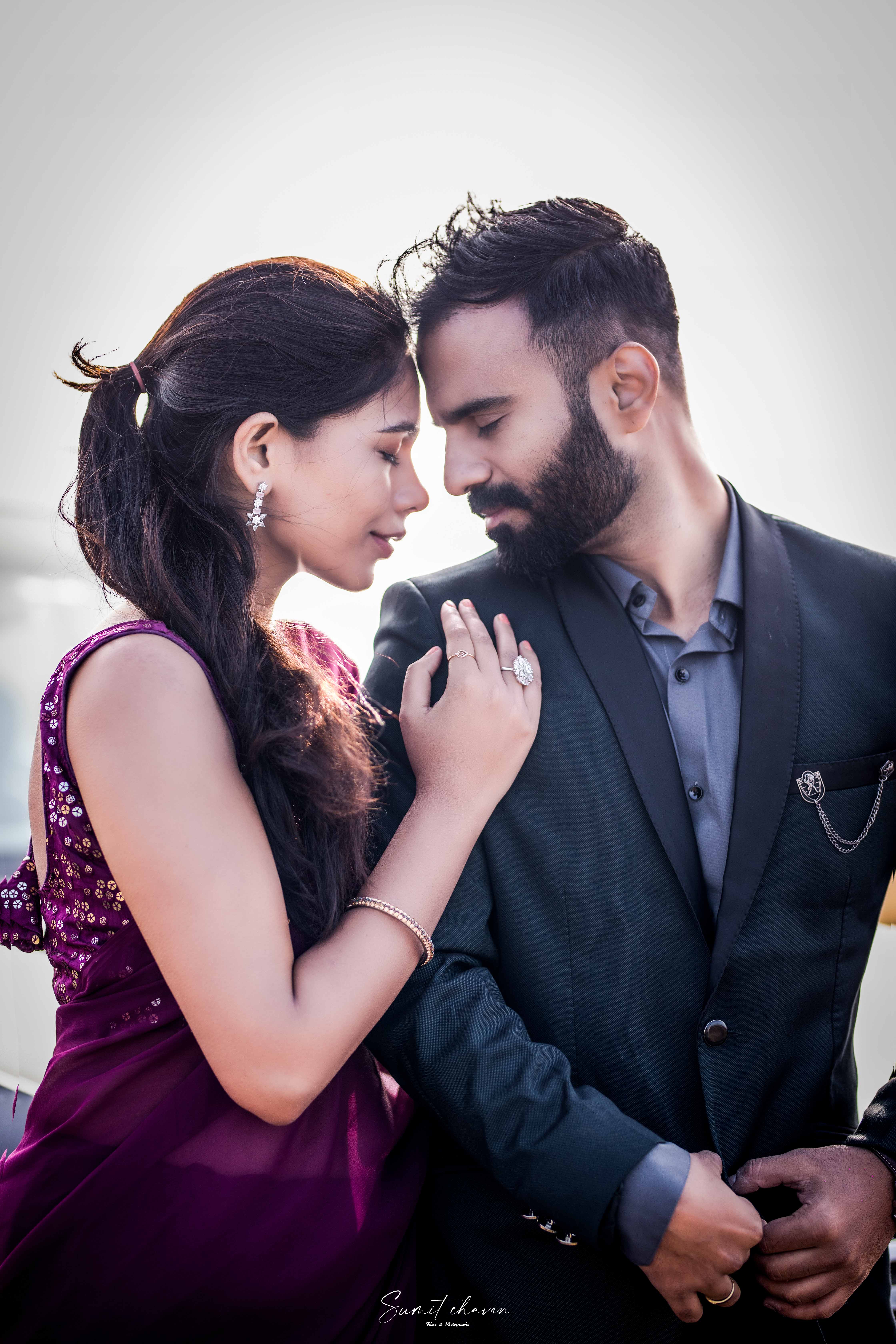 Akshay Neha pre-wedding collection Satara - romantic photography