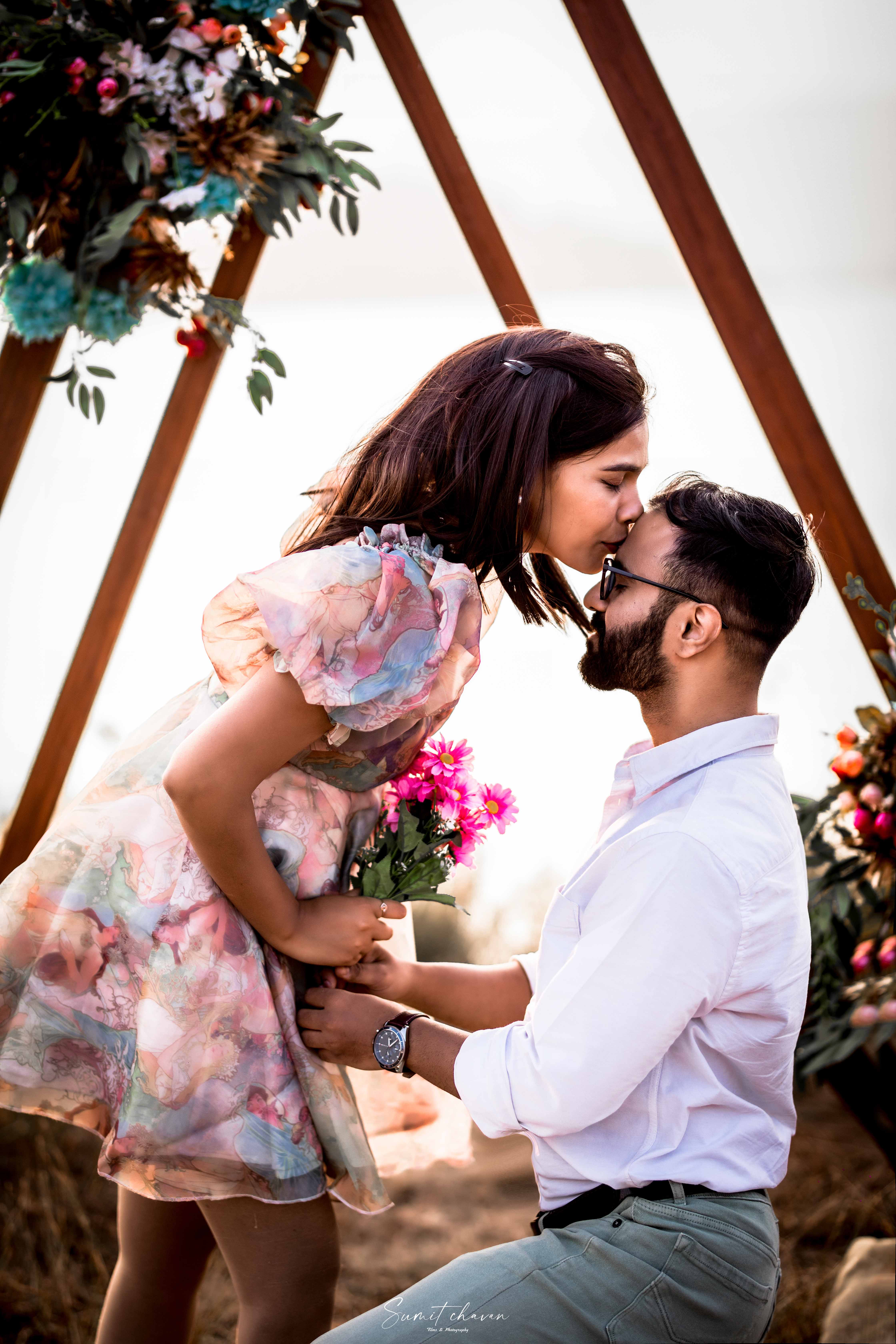 Akshay and Neha pre-wedding shoot Satara - romantic couple session