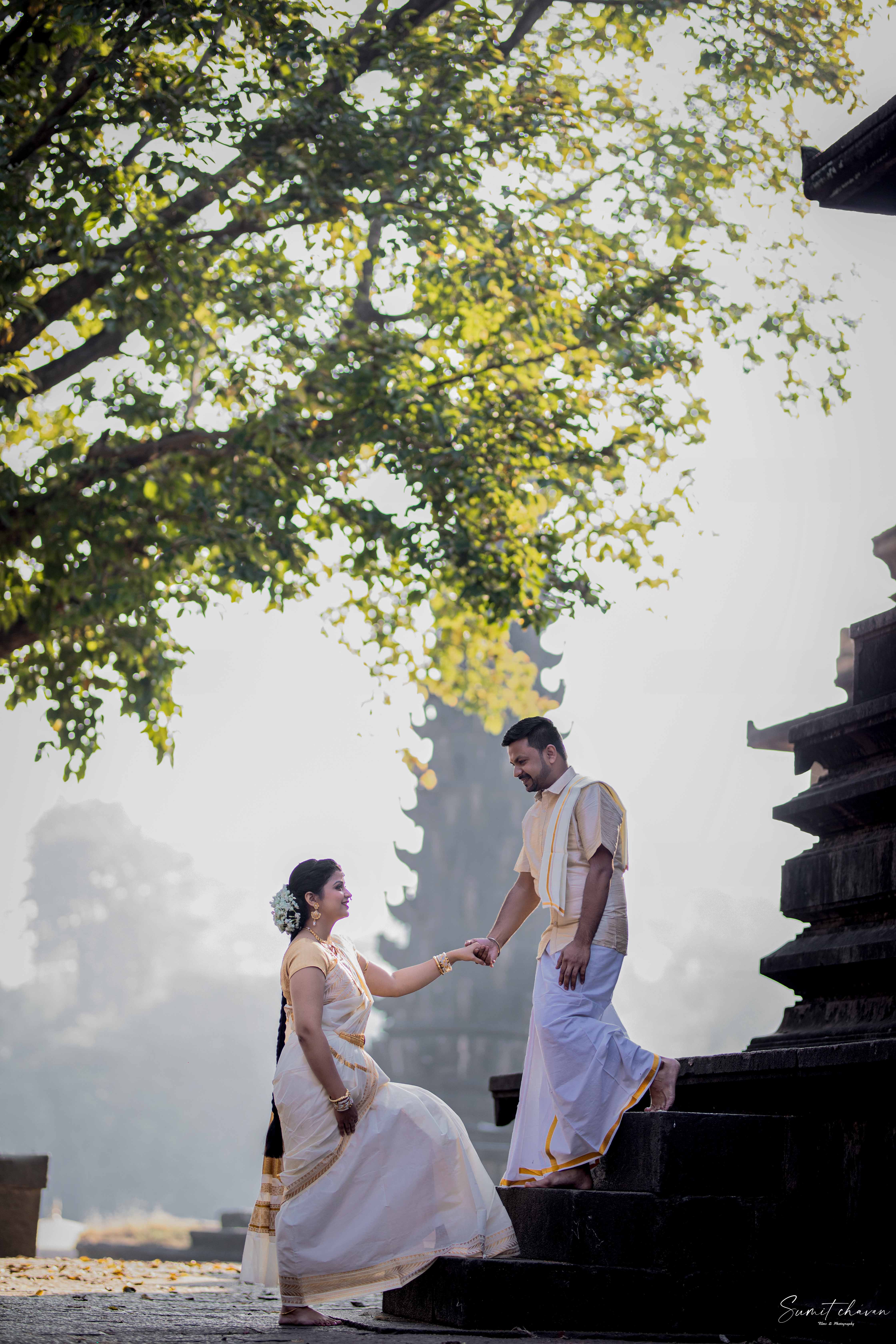 Sangam and Mahuli pre-wedding shoot Satara - beautiful couple moments