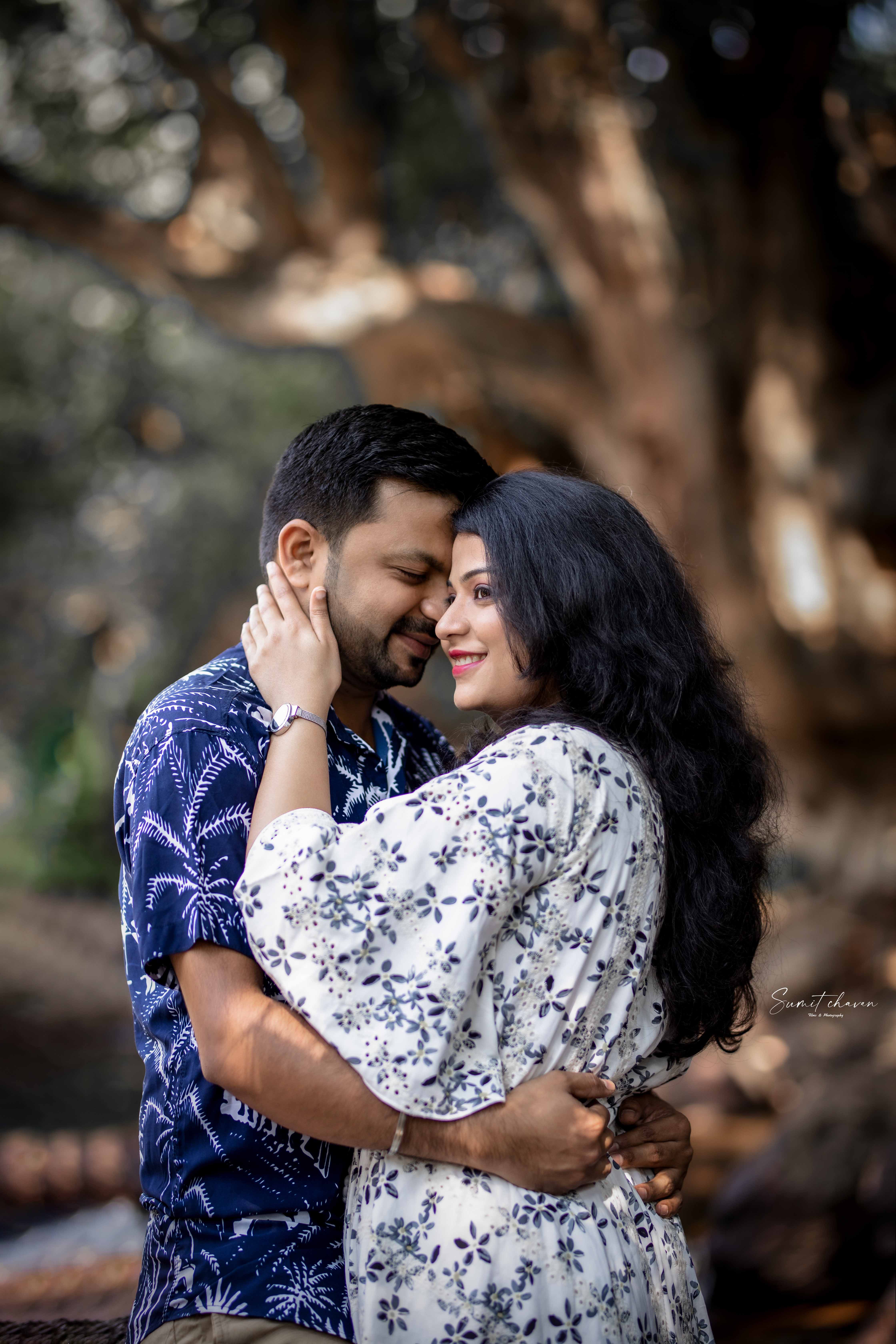 Sangam Mahuli pre-wedding shoot Satara - beautiful couple photography