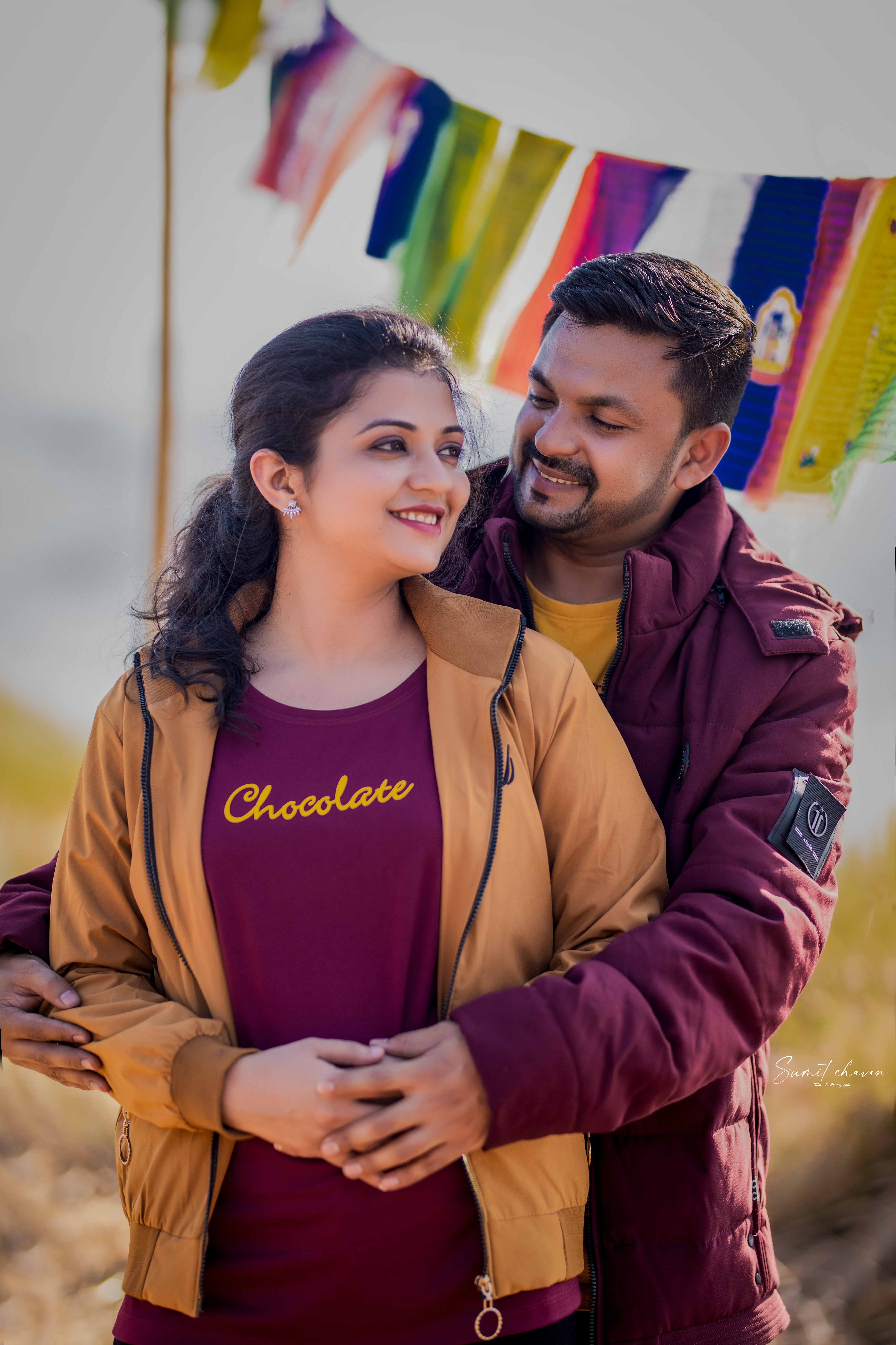 Sangam and Mahuli pre-wedding collection Satara - stunning moments