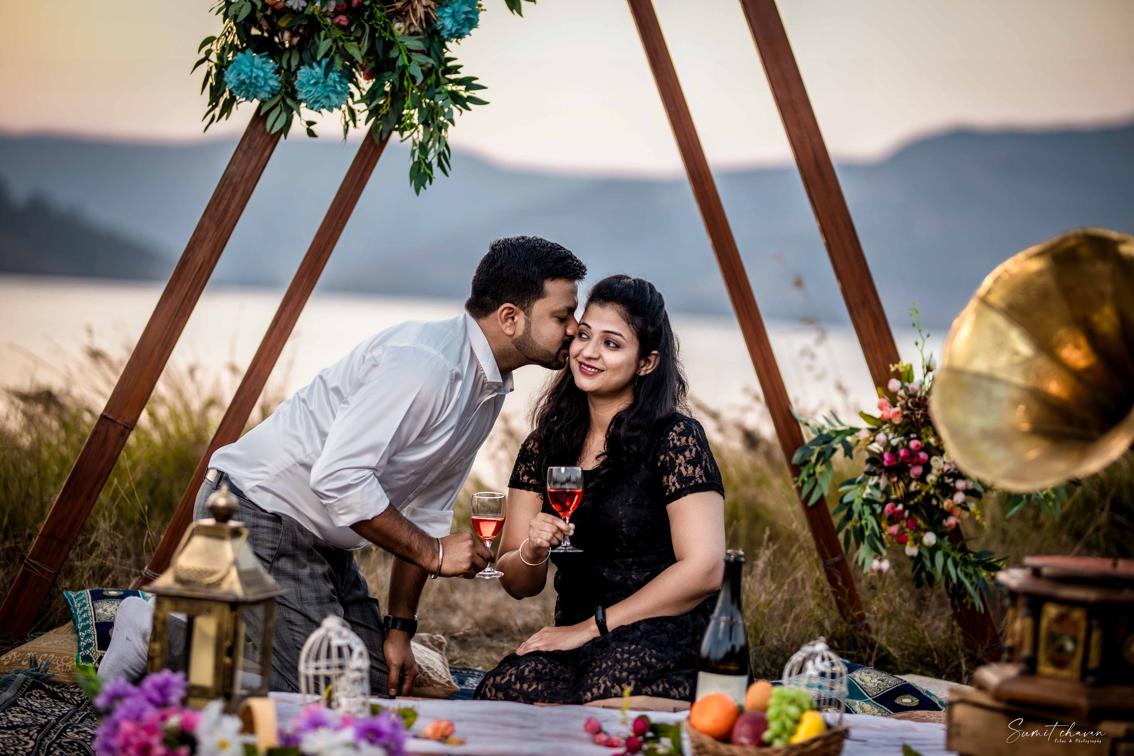 Sangam and Mahuli pre-wedding collection Satara - stunning couple session