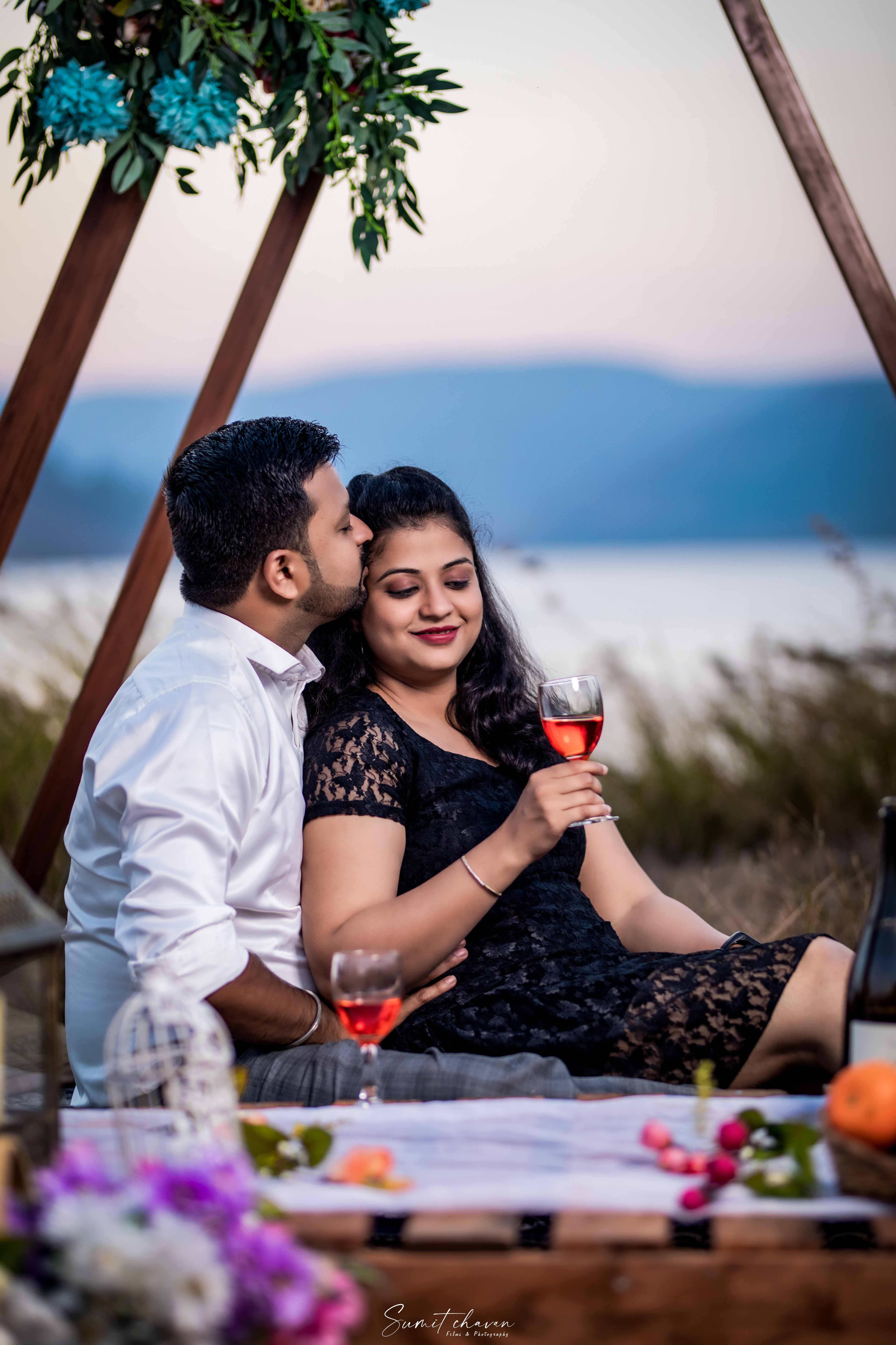 Sangam Mahuli pre-wedding collection Satara - stunning couple photography