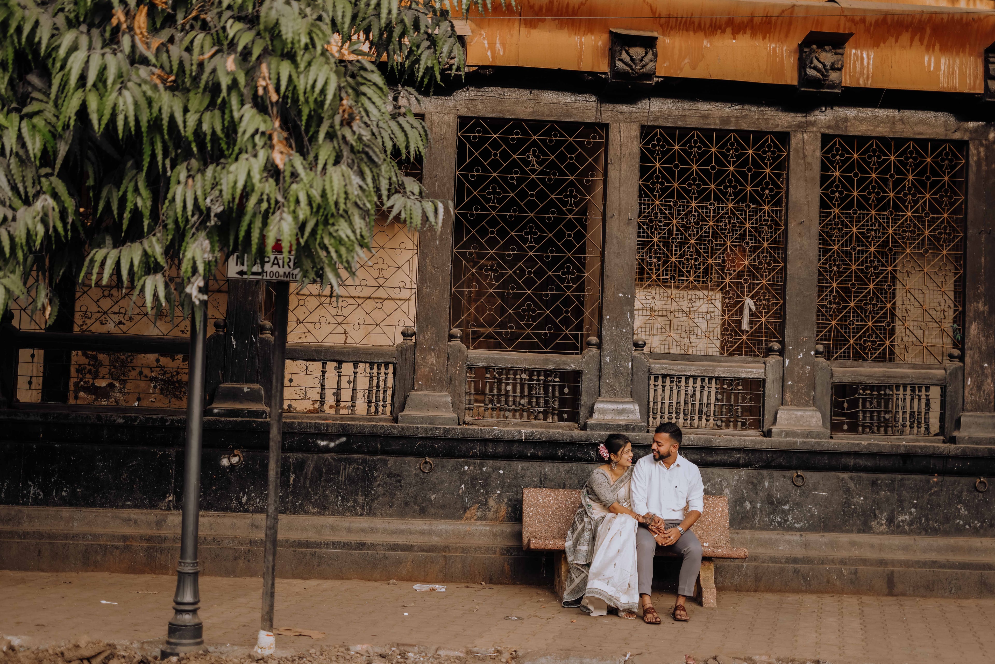 Ashutosh Neha pre-wedding collection Rajwada Satara - stunning photography