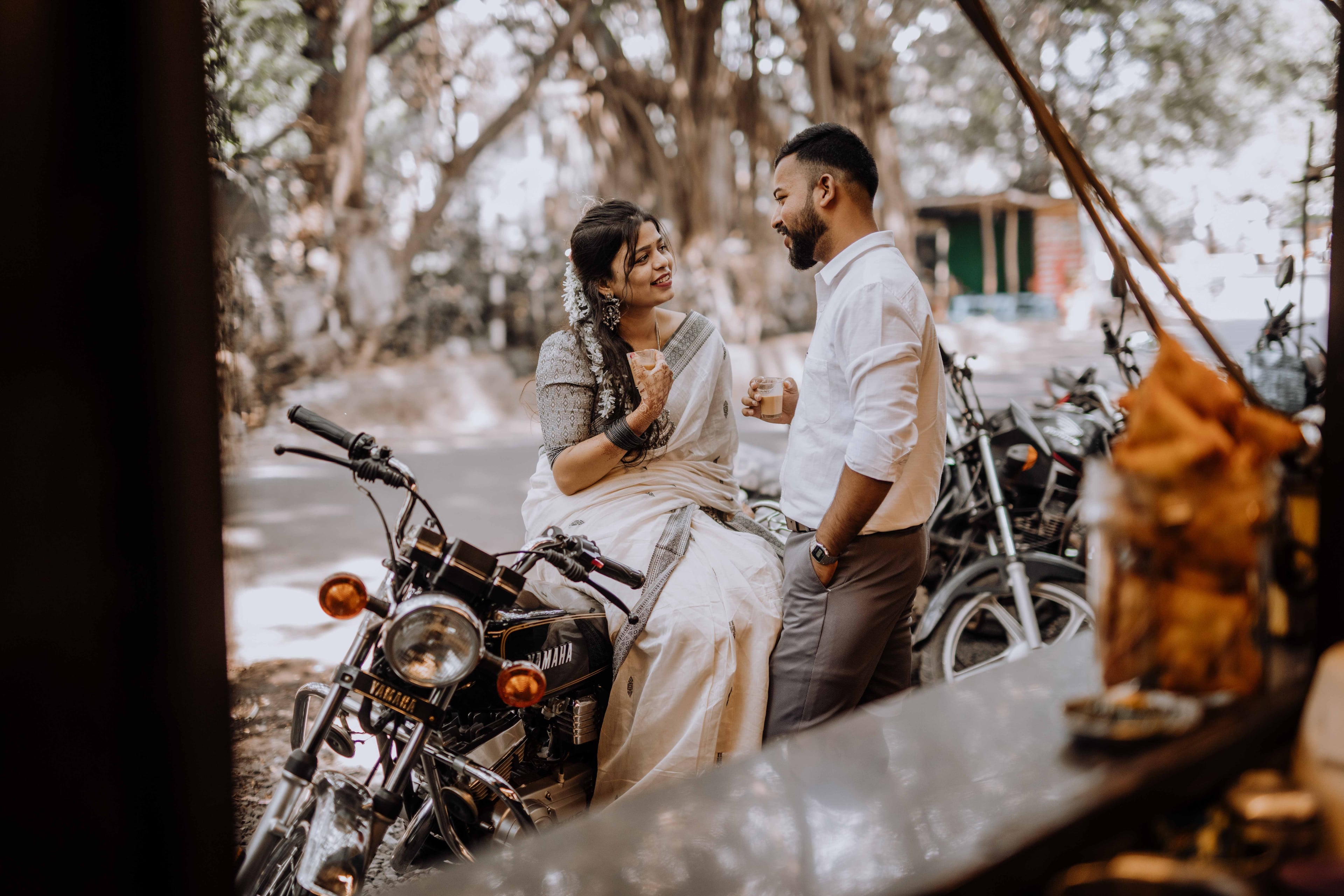 Ashutosh and Neha pre-wedding collection Rajwada Satara - natural moments