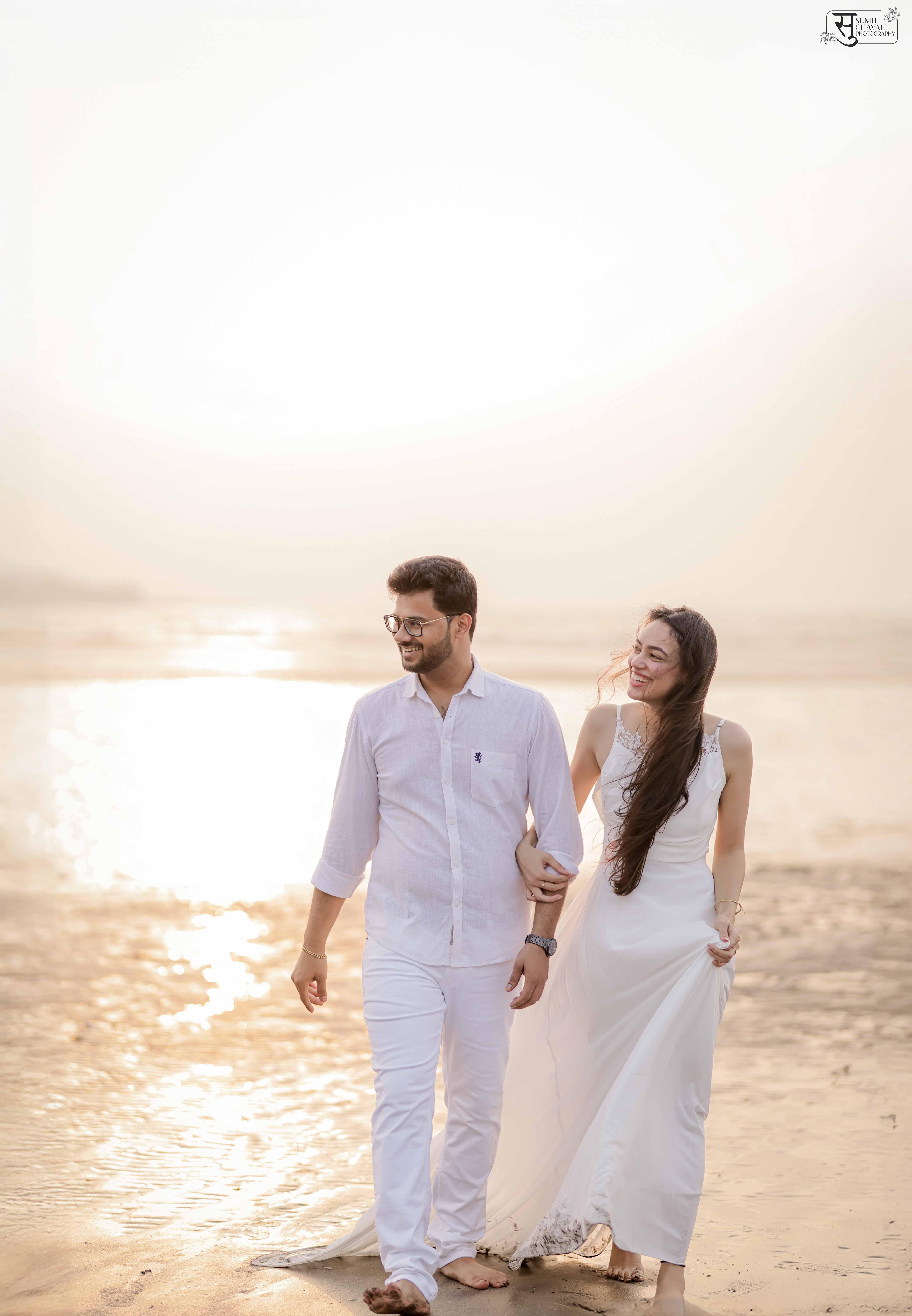 Pravan Meghna pre-wedding shoot Alibagh - beautiful couple photography