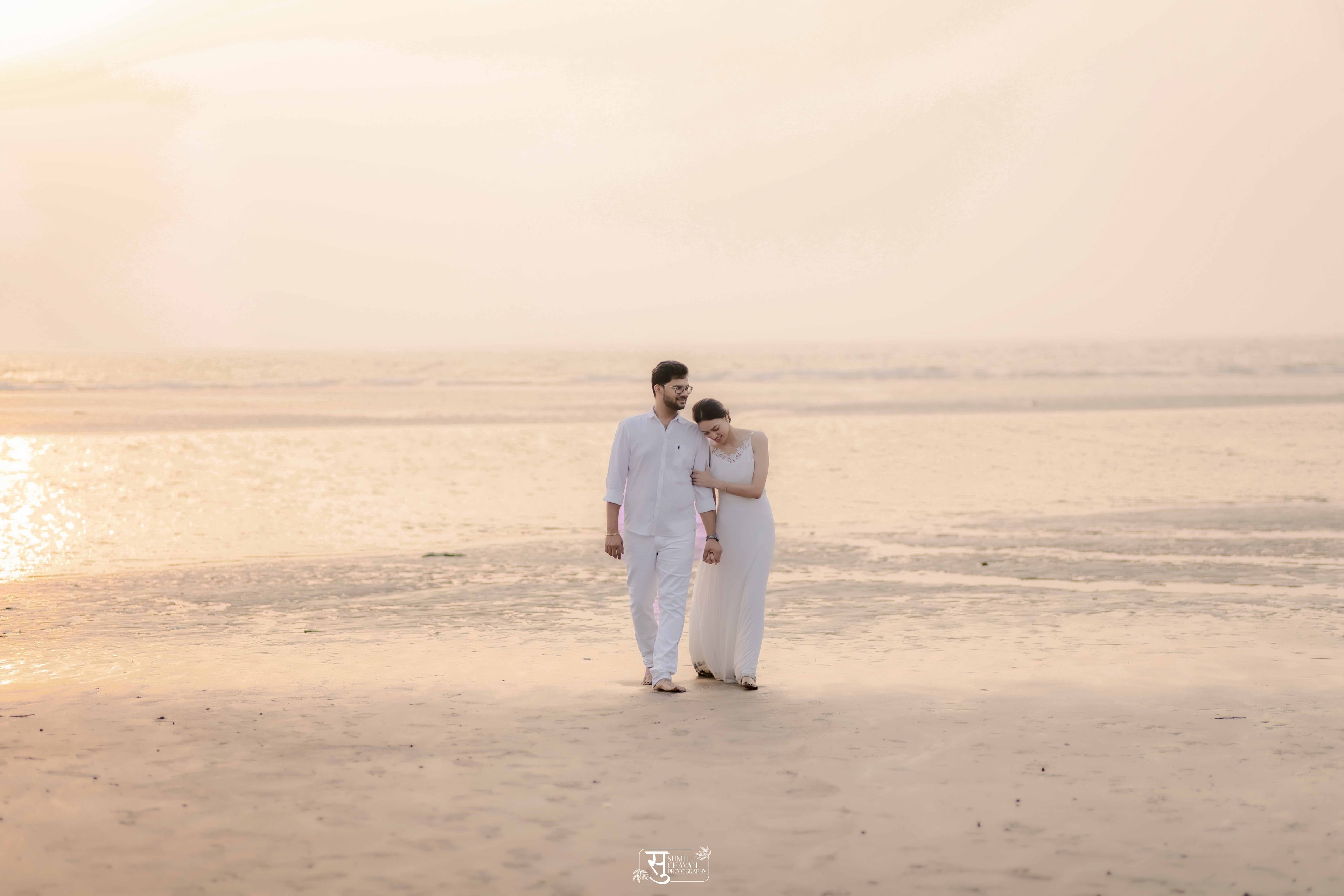 Pravan Meghna artistic pre-wedding photography Alibagh - stunning moments