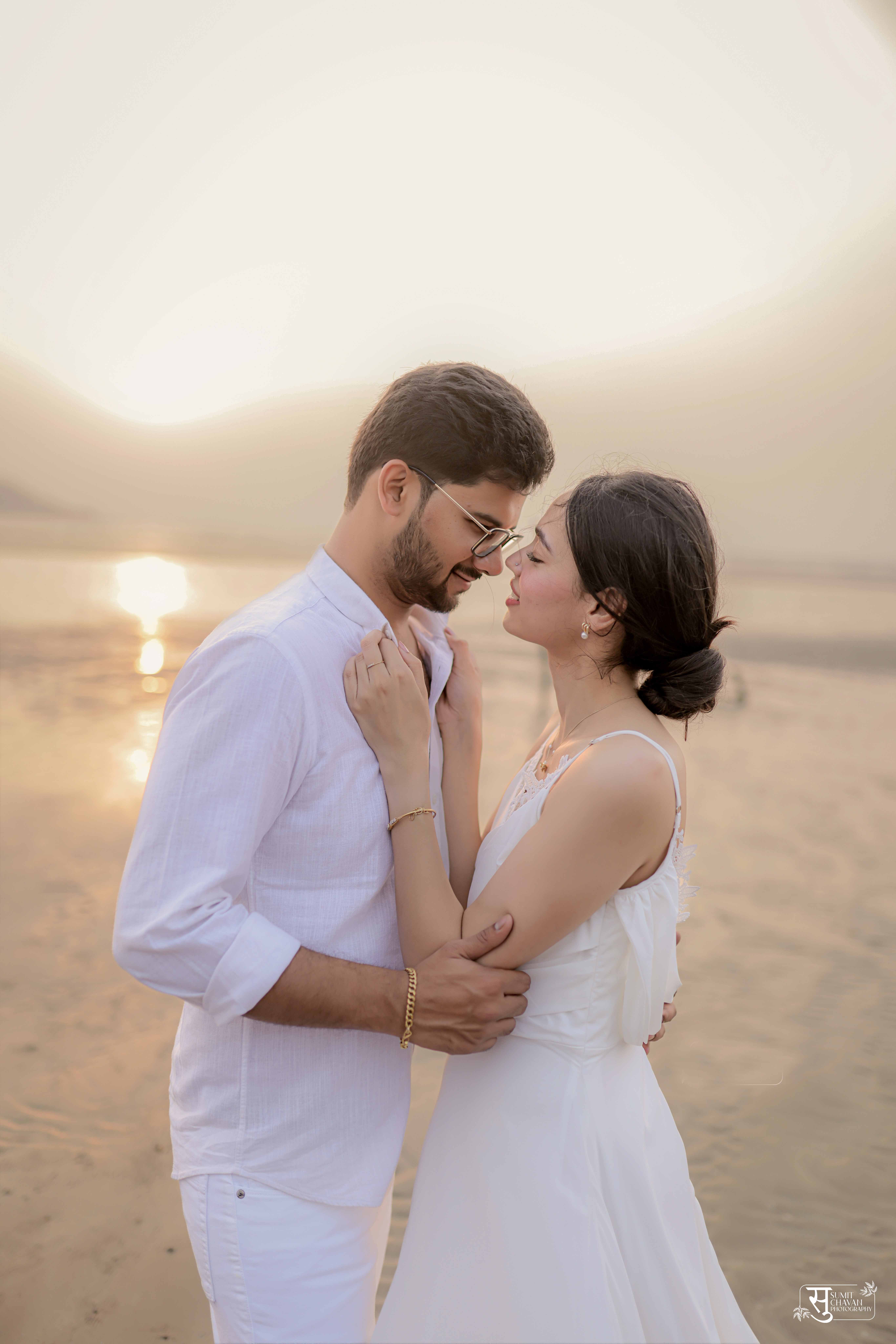 Pravan and Meghna pre-wedding shoot Alibagh - beautiful couple session