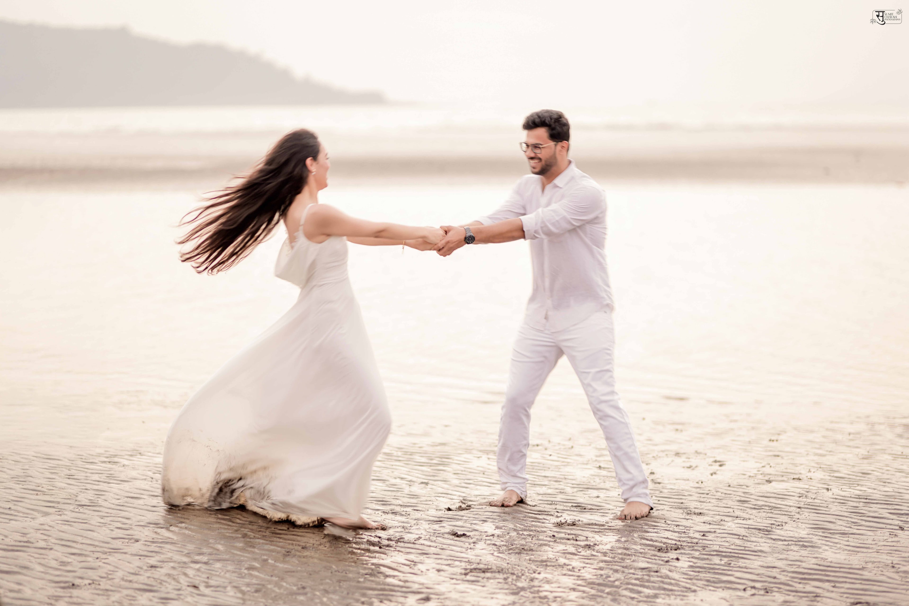 Pravan Meghna artistic pre-wedding photography Alibagh - couple photography