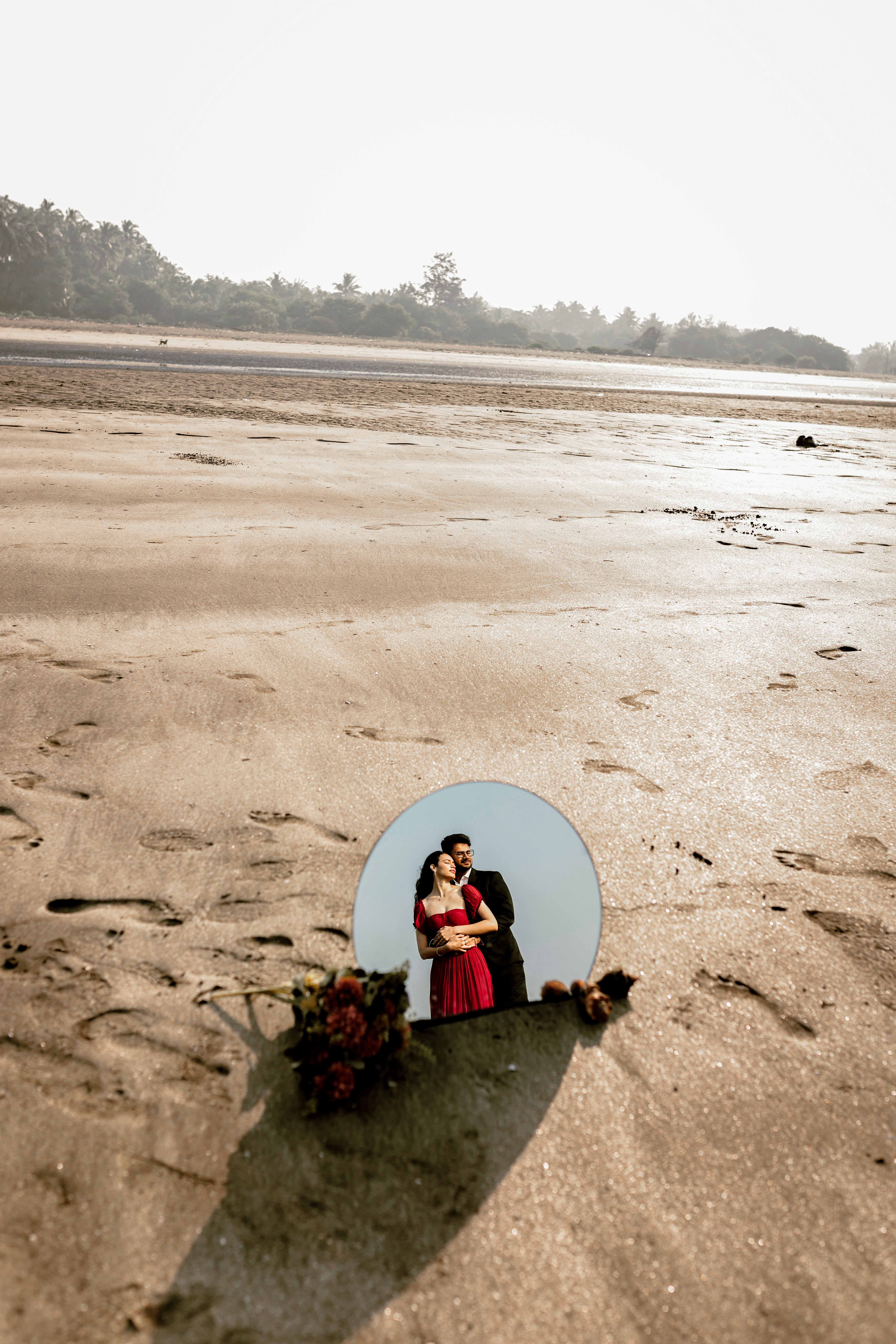 Pravan Meghna artistic pre-wedding photography Alibagh - beautiful couple photography