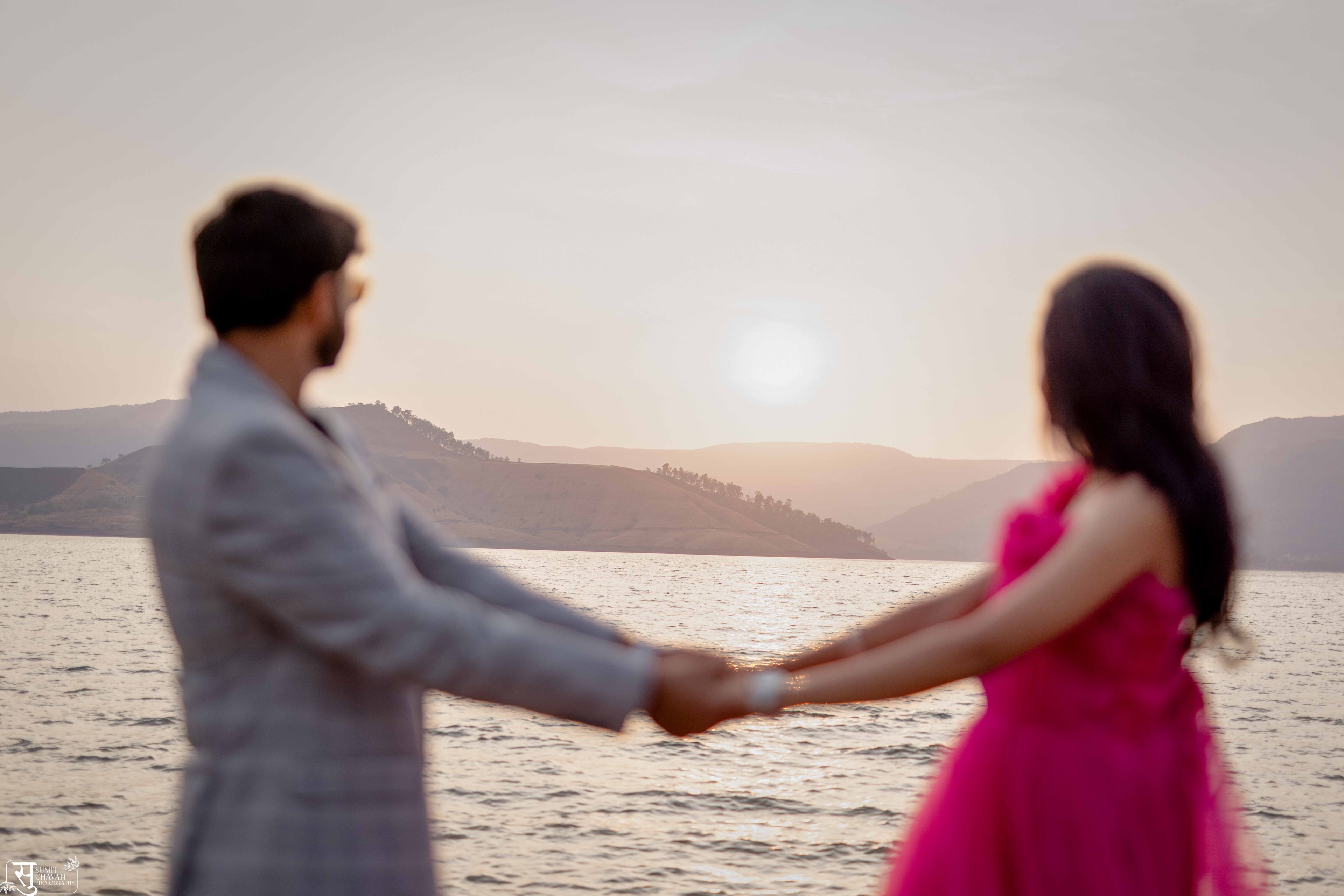 pre-wedding beautiful outdoor shoot - pre-wedding photography portfolio