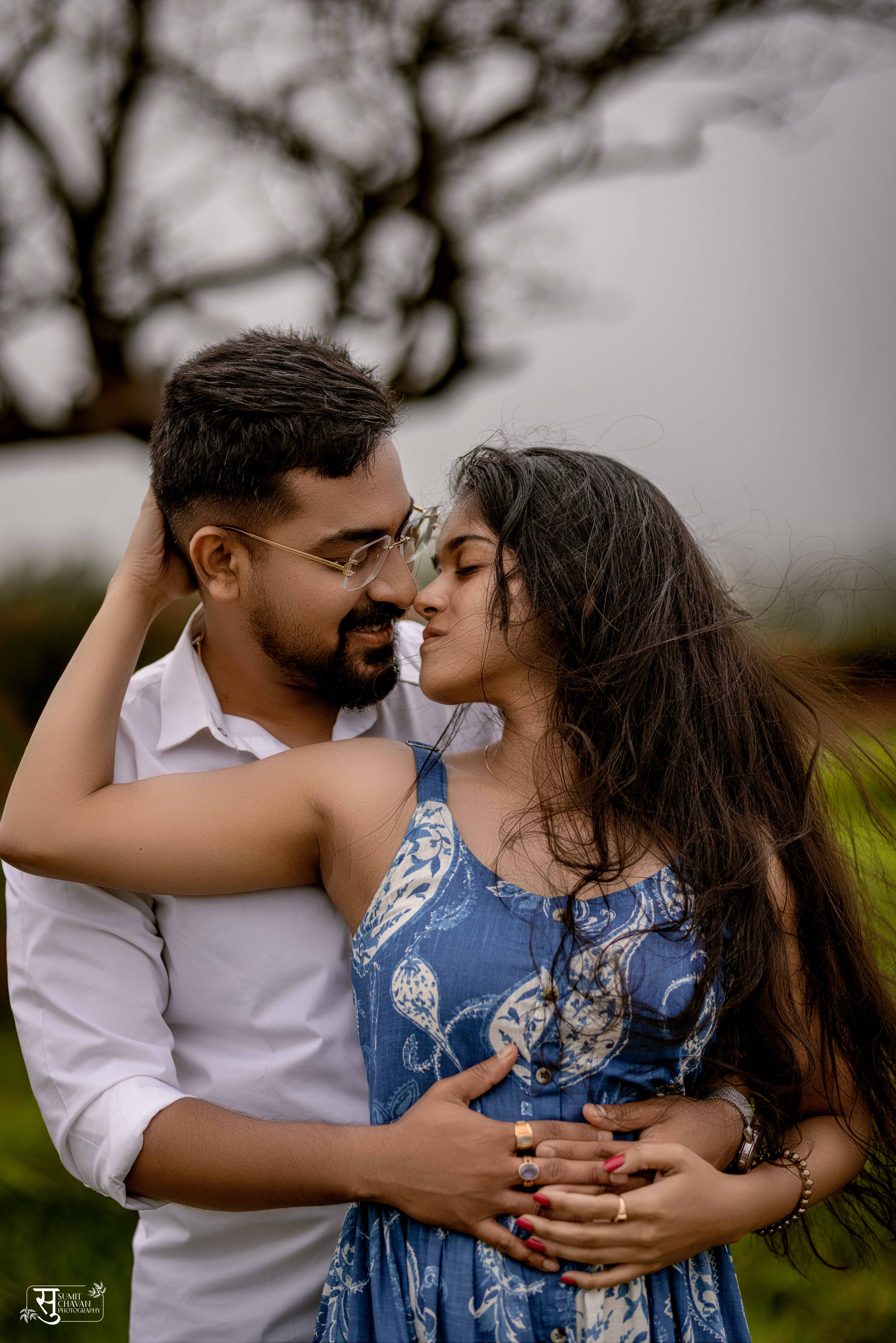 pre-wedding natural candid moments - pre-wedding photography portfolio