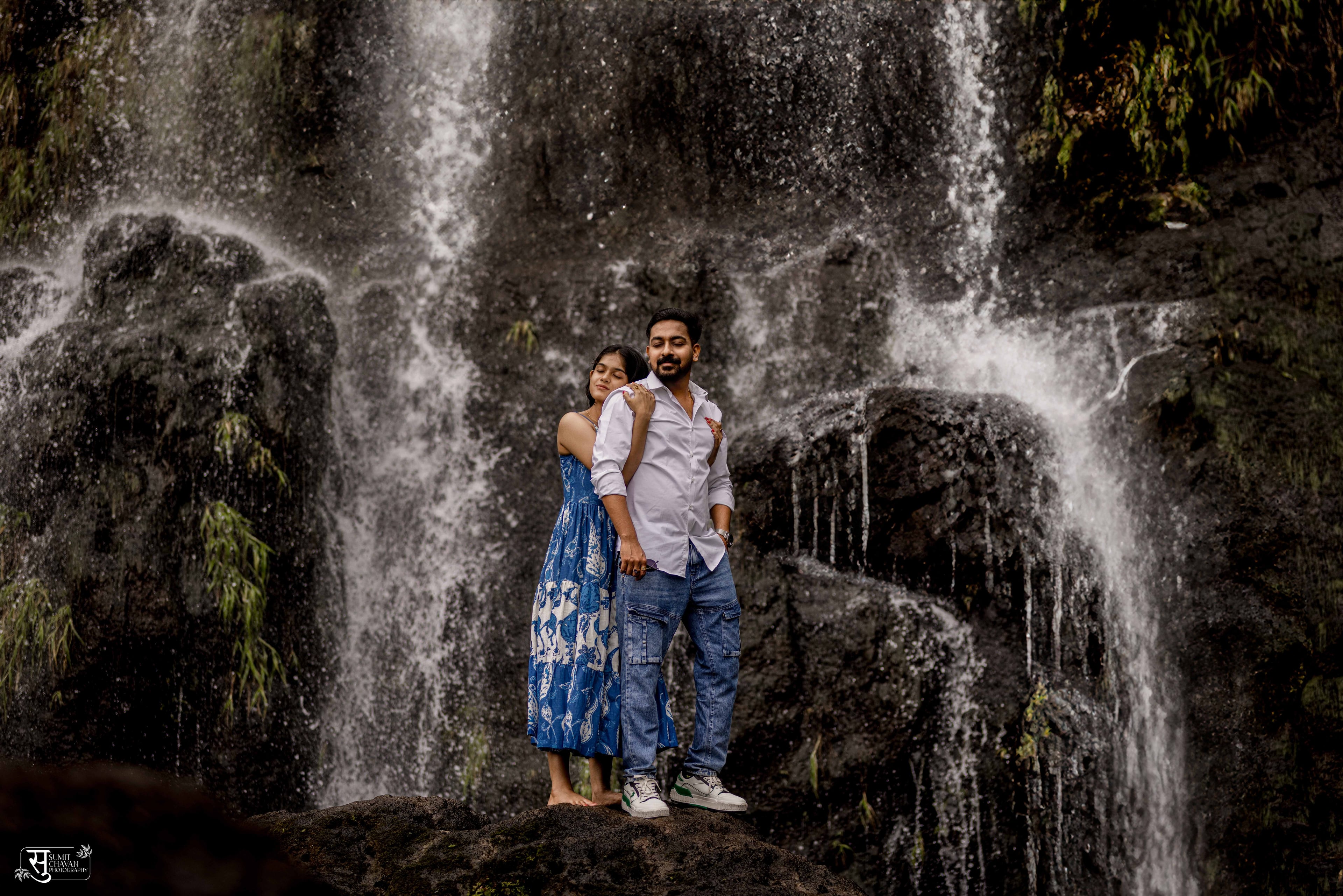 pre-wedding stunning backdrop - pre-wedding photography portfolio